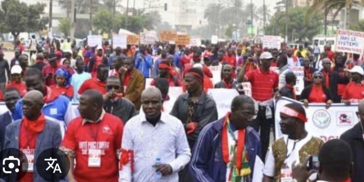 PERTURBATION: Le Sadef annonce une grève générale