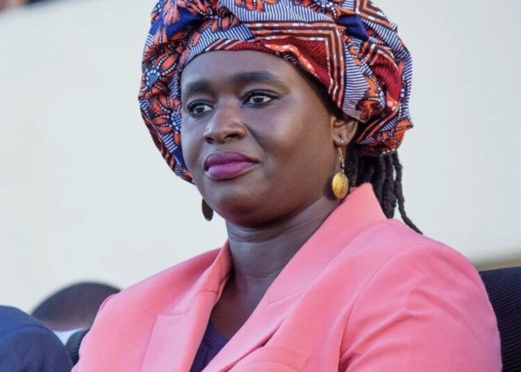 BUREAU POLITIQUE DE PASTEF : Khadija Mahécor Diouf tape sur la table