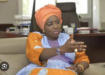 ACCUSATIONS : Mimi Touré contredit Cheikh Bara Ndiaye