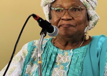 SITUATION NATIONALE : Les socialistes haussent le ton