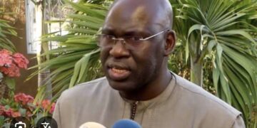 QUESTIONS D’ACTUALITÉ : Le député Mbaye Dione dit attendre Sonko de pied ferme