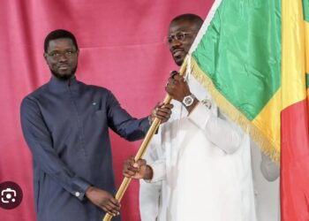 CAN 2025 : Le drapeau National remis aux Lions
