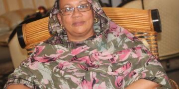 ‎GRANDE NUIT DE LA LITTÉRATURE: ‎Fatimé Raymonne Habré appelle à revendiquer la souveraineté culturelle africaine.