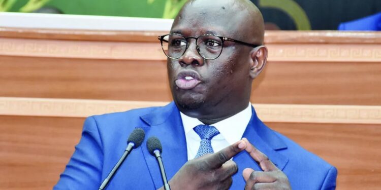 FINANCES PUBLIQUES : Cheikh Diba annonce un investissement de près de 9000 milliards