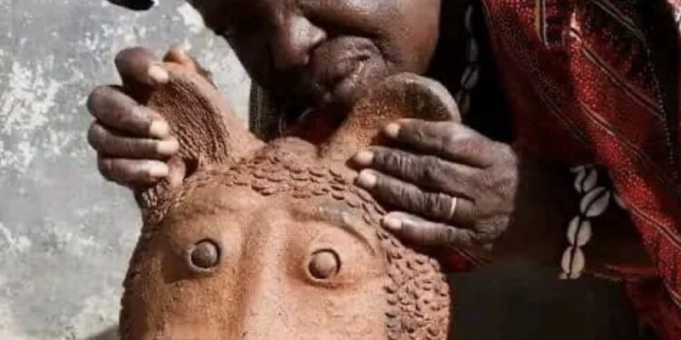 NÉCROLOGIE : Décès de l’artiste Seni Awa Camara