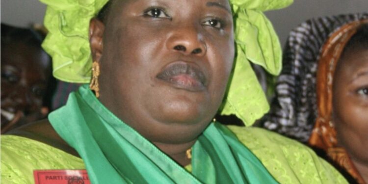 CRISE CHEZ LES SOCIALISTES : Aminata Mbeugue Ndiaye éteint le feu